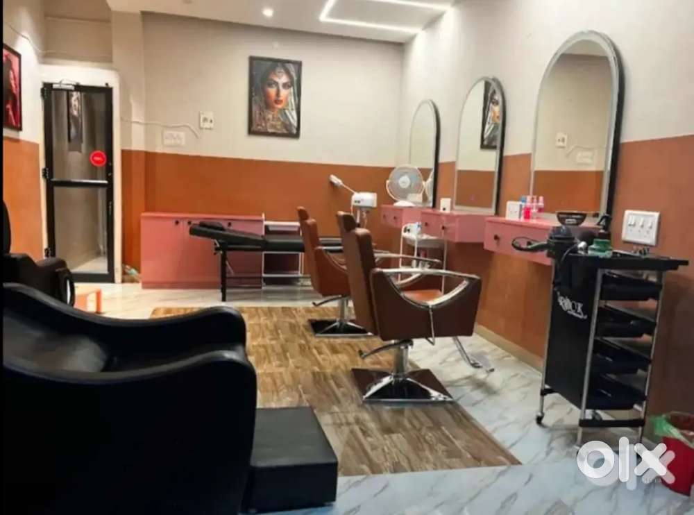 Beauty parlour (salon)