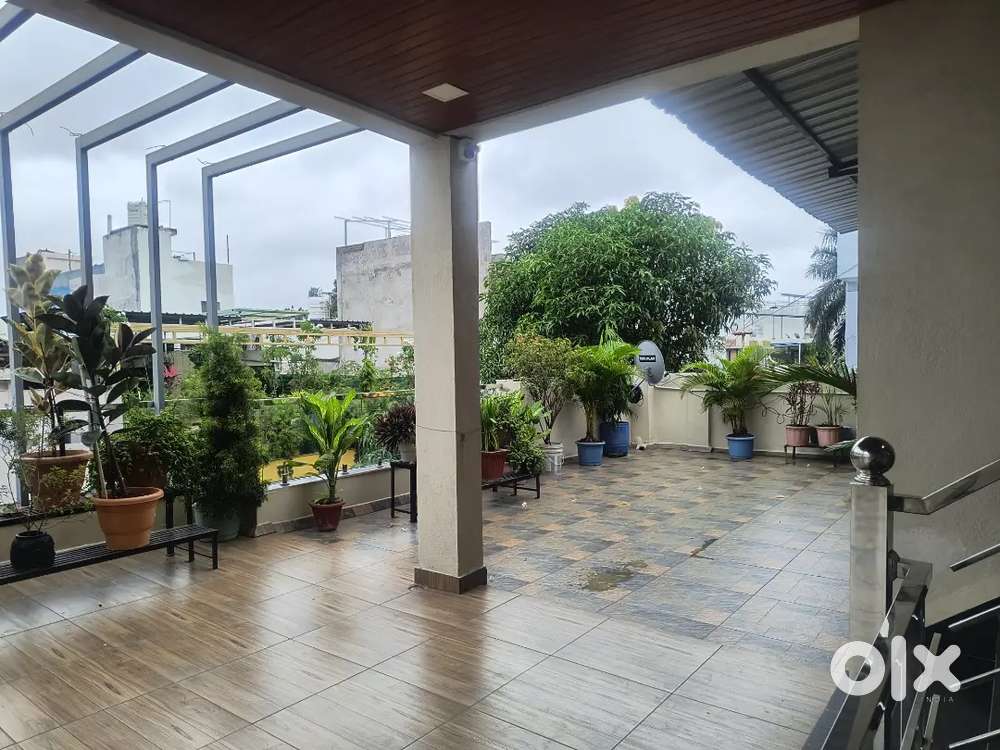 Luxury 3bhk independent flat available in MR 10 square.