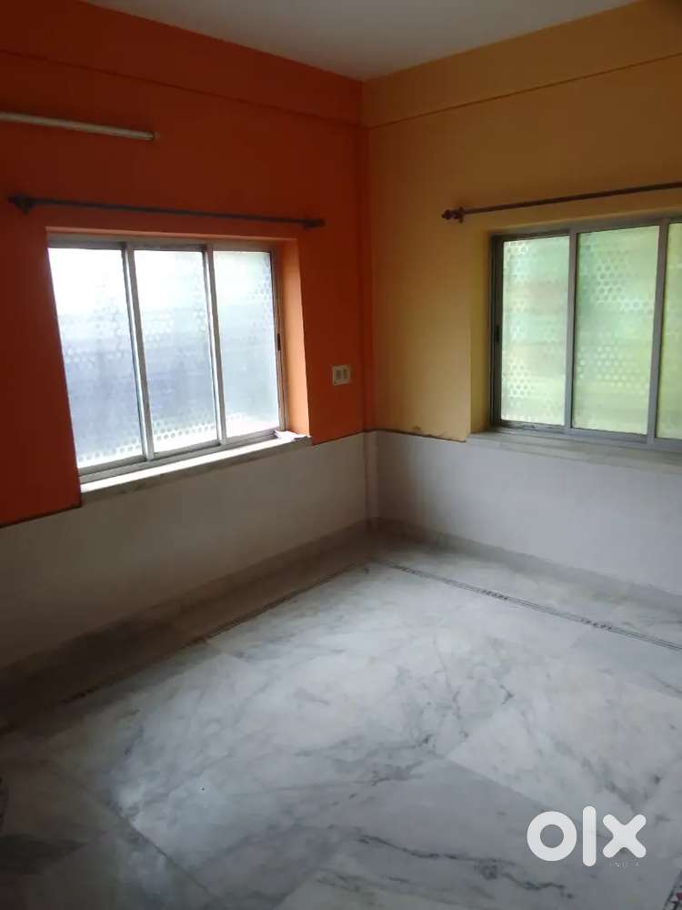 2BHK flat rent in jadavpur shulekha 11,000 rs -