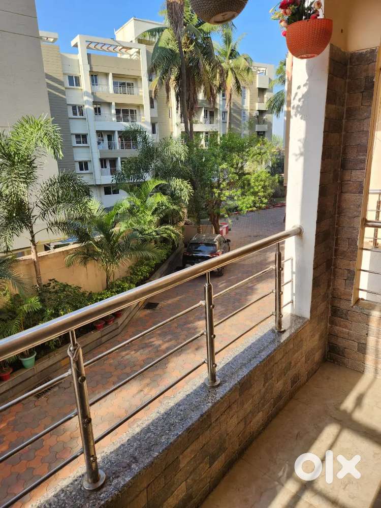 2.5 bhk furnished flat for sale