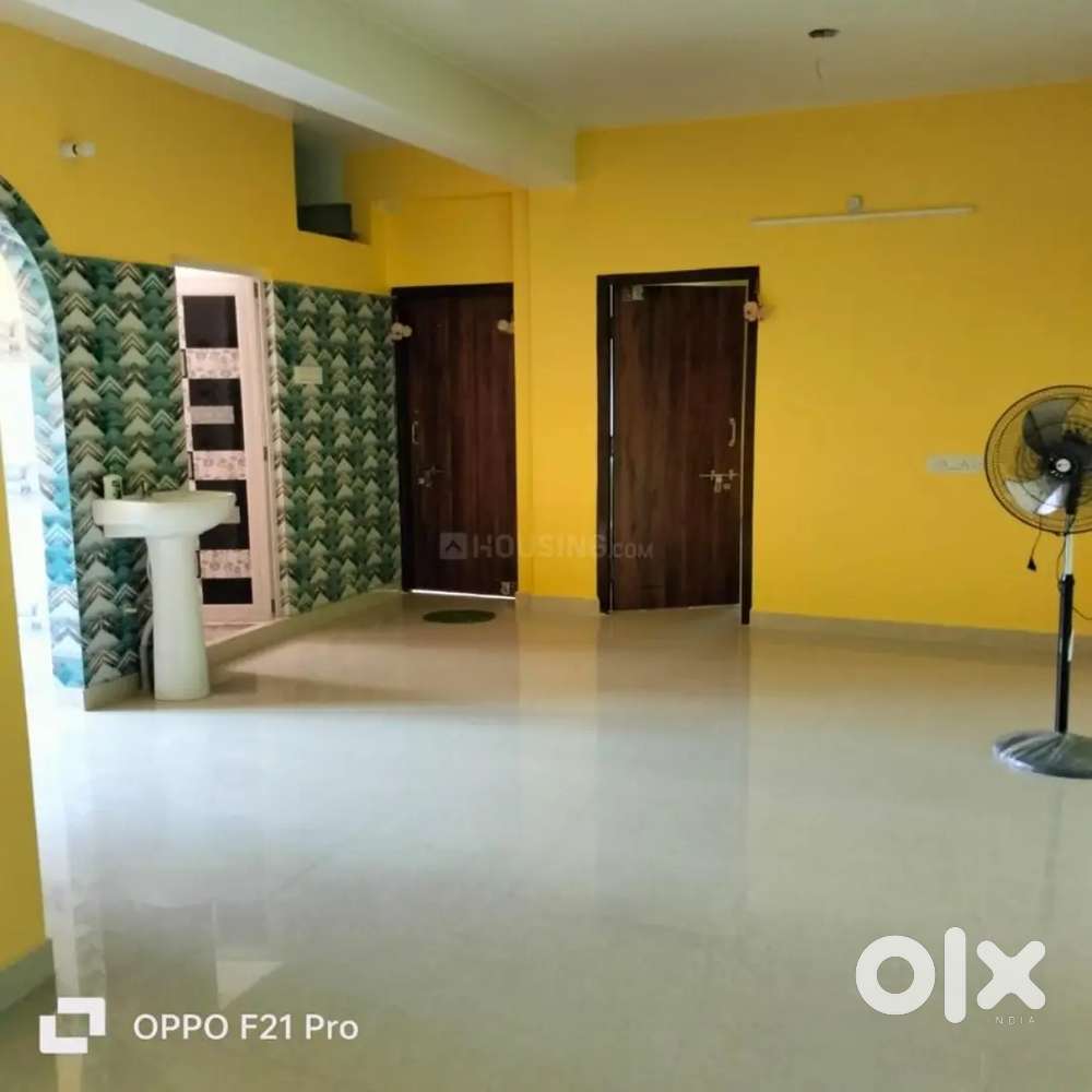 AVAILABLE 2BHK FLAT RENT IN NEAR DUMDUM METRO STATION