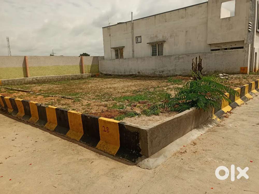 Near BANDLAGUDA 145 sq yards open plot for sale