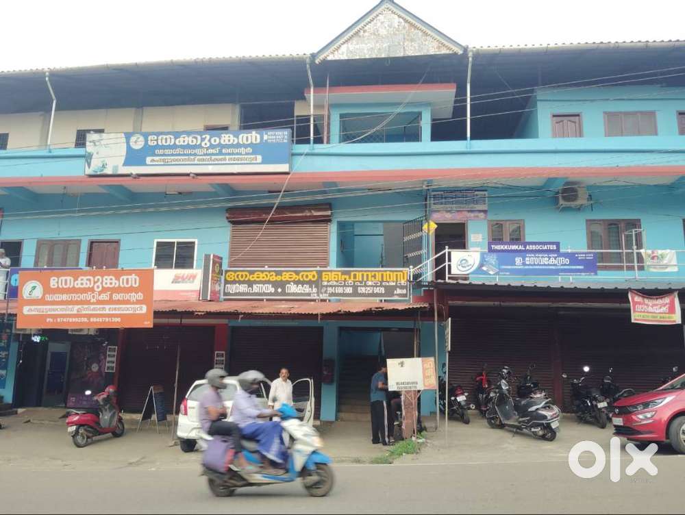 Ad Title:  Commercial Building for Urgent Sale – 15,000 Sqft  High