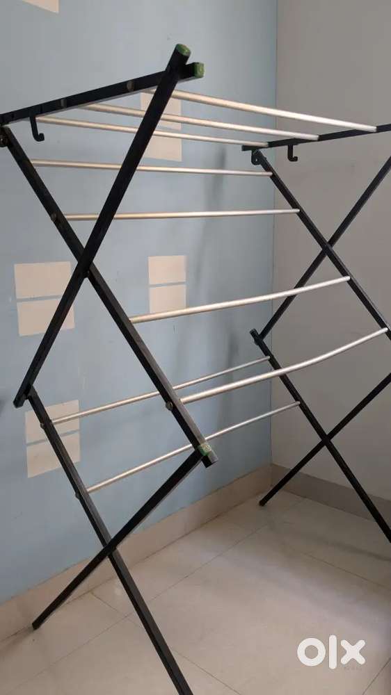 Cloth dryer stand