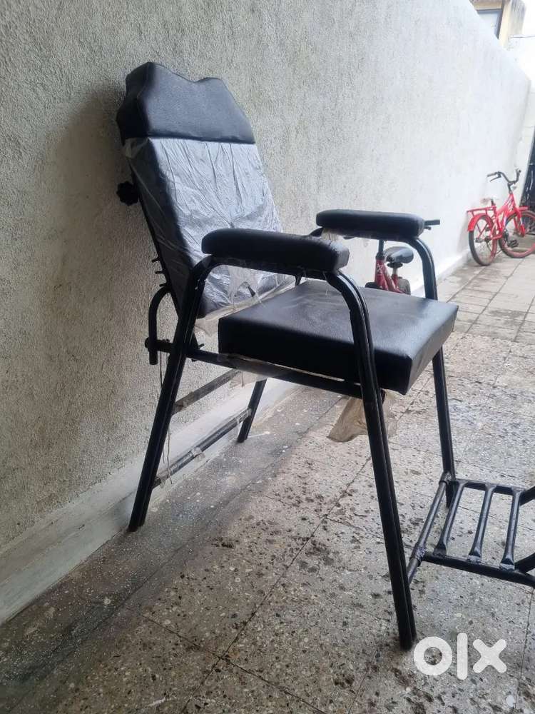 Salon Beauty Parlour Chair