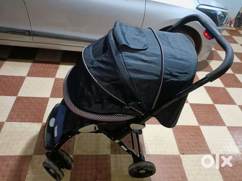 Luvlap stroller