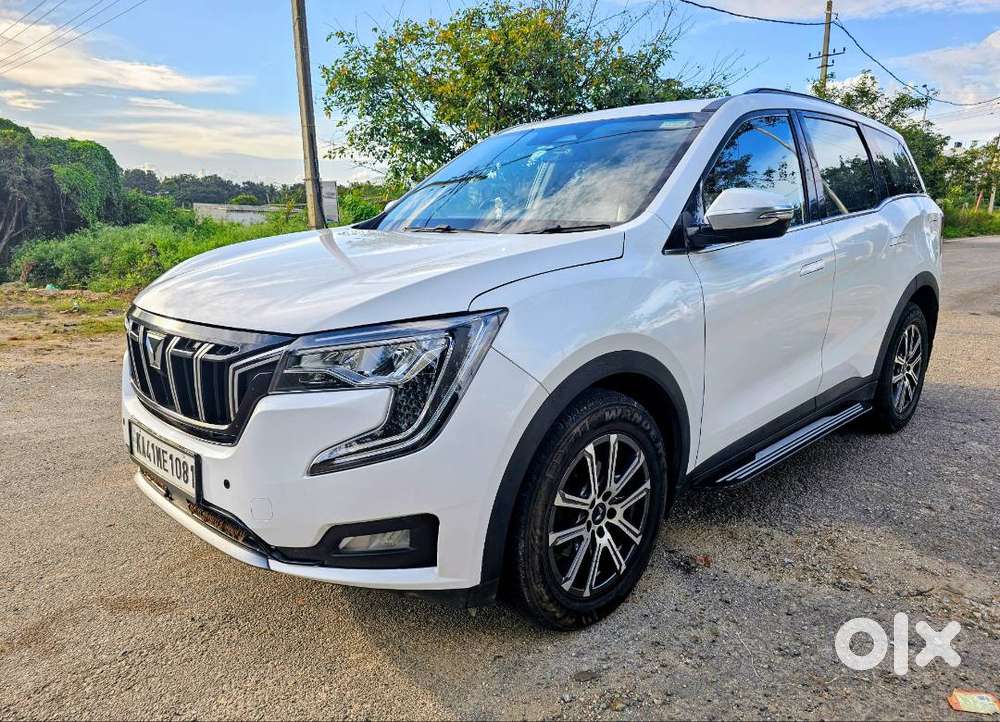 XUV700 AX7 DIESEL Automatic 7 seater excellent Condition