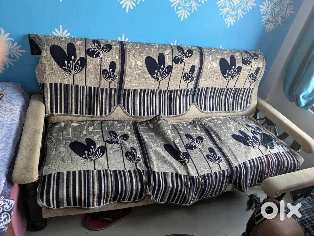 Sofa set 5 seater