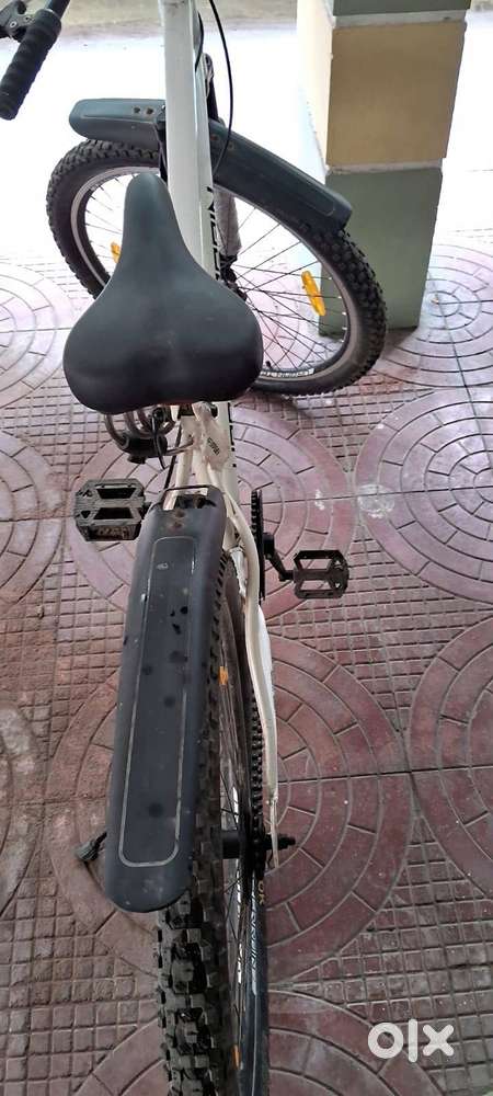 Urban Terrain UT5000S27.5 MTB  Hardly Used  27.5” Frame  Disc Brake