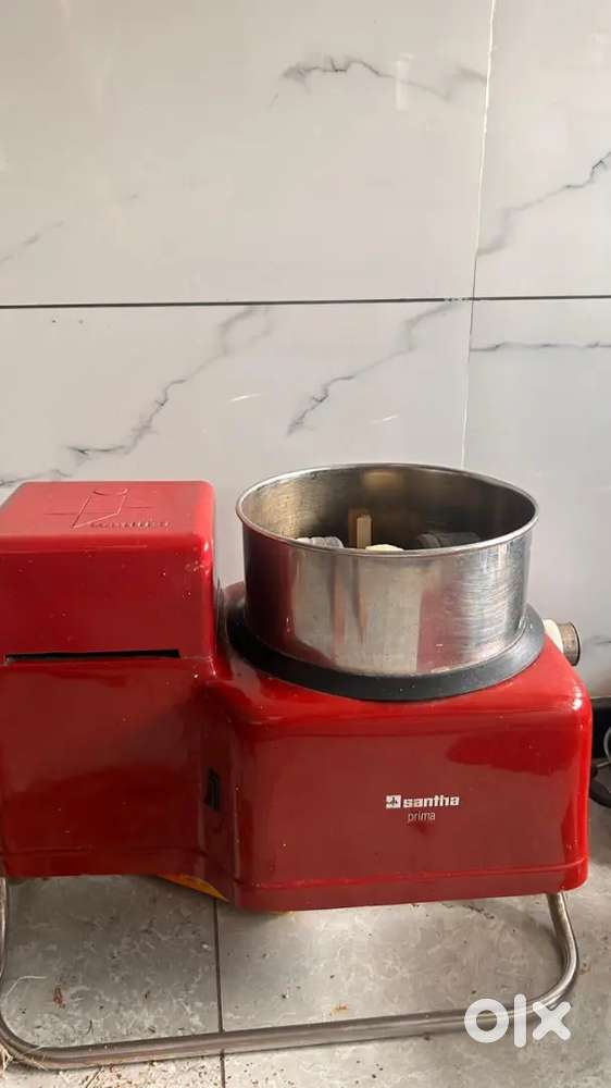 Santha Grinder