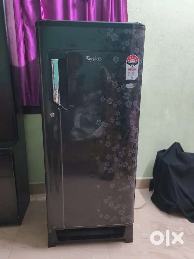 Whirlpool refrigerator