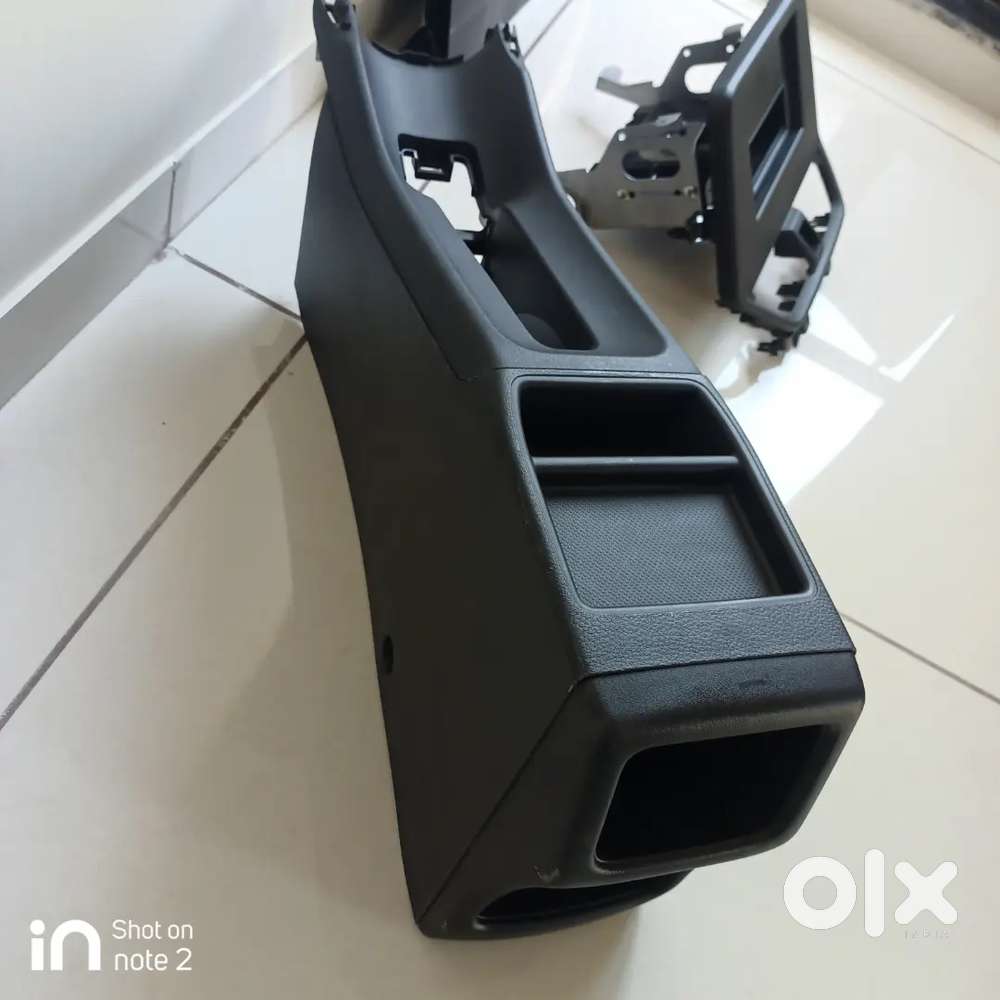 Fronx Sigma music system tray, gear knob, body under hand break lever