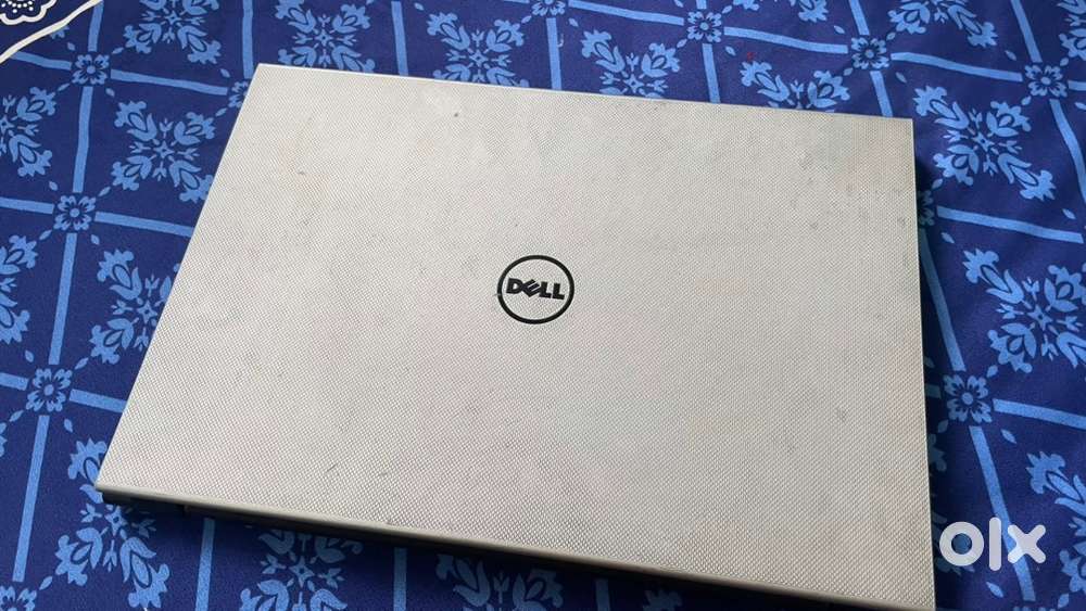 Dell Inspiron 15