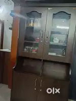 Crockery unit