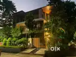 1karnal corner facing park house 1st floor in silver city main on rent