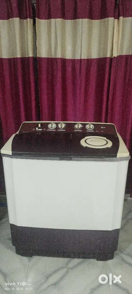 Semi automatic Washing machine