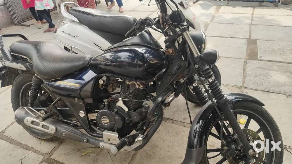 Bajaj avenger
