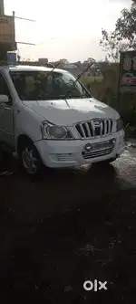 Mahindra Xylo 2012 Diesel 90000 Km Driven