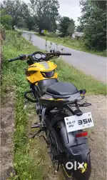 Ns 200 .bajaj yellow black