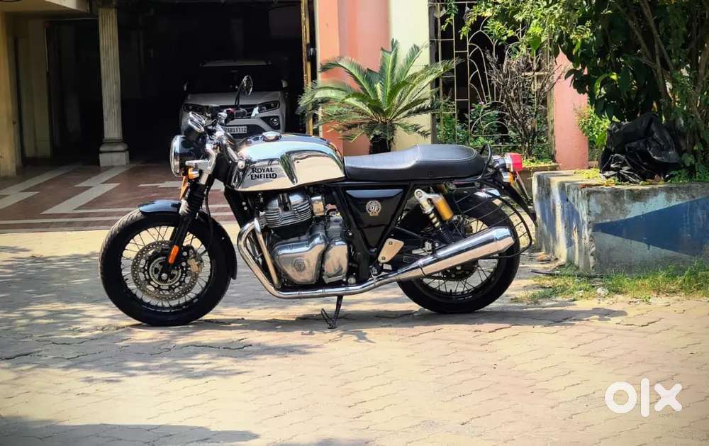 ROYAL ENFIELD CONTINENTAL GT 650 Mr Clean Top Model