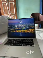 macbook m2  15 inch