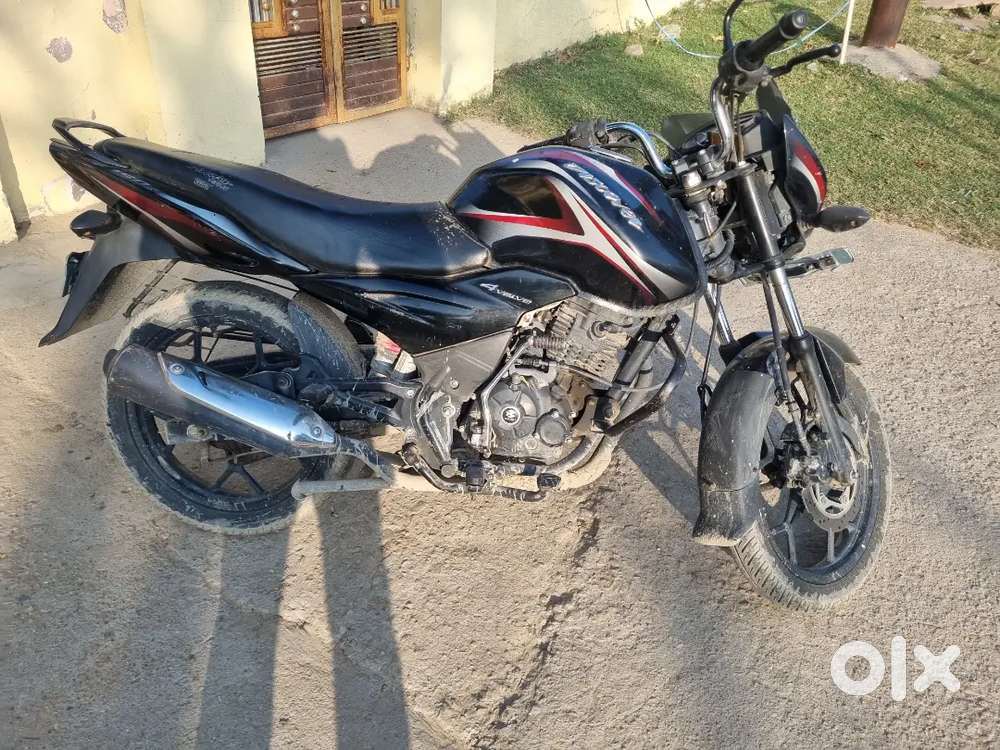 Bajaj Discover 150 S
