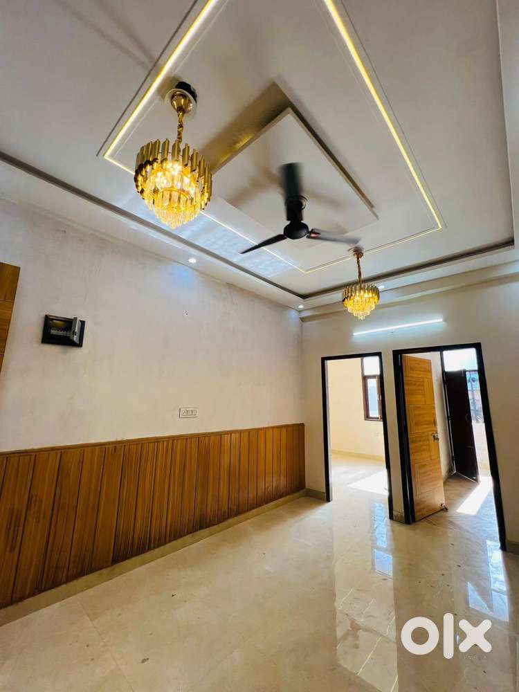 2 bhk park facing with roof rights in ankur vihar