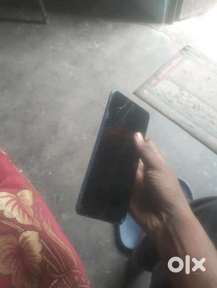 Redmi Note 10s folder kharab hai baki sab shi hai