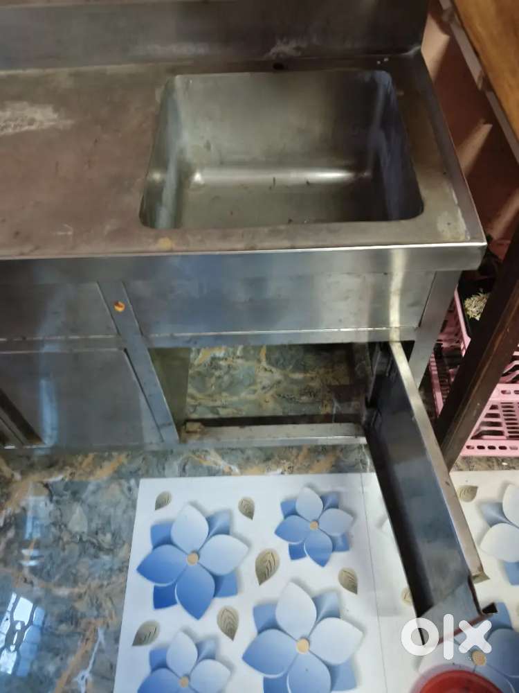 Stainless Steel Sink with Cupboard
