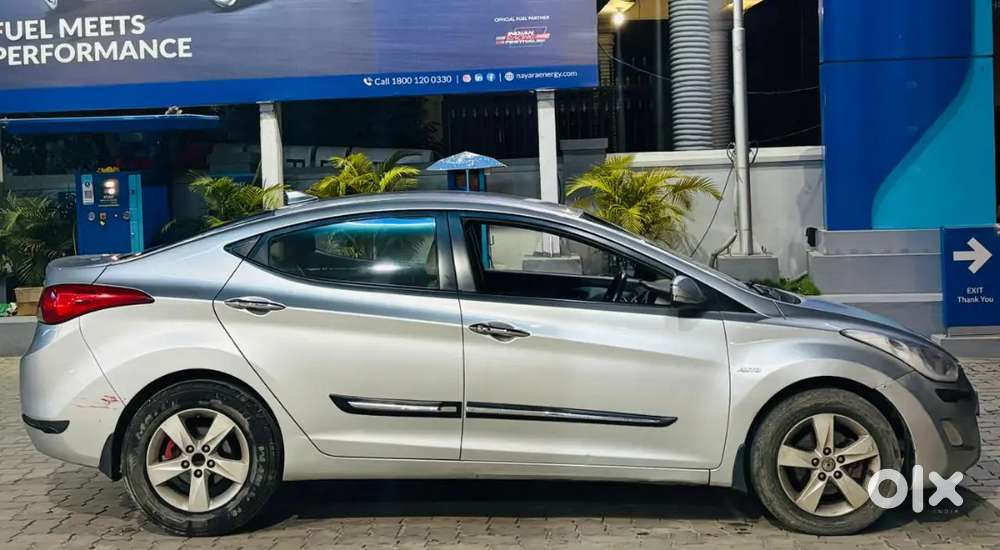 Hyundai Elantra 1.6 SX O CRDI DIESEL OF 2013