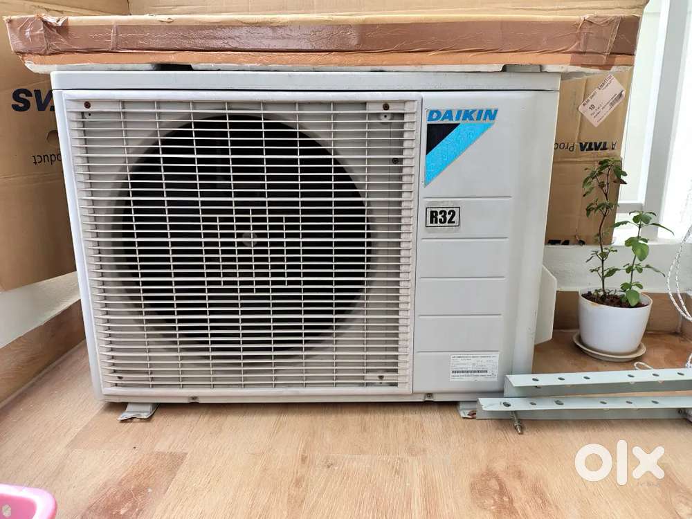 Daikin Split AC