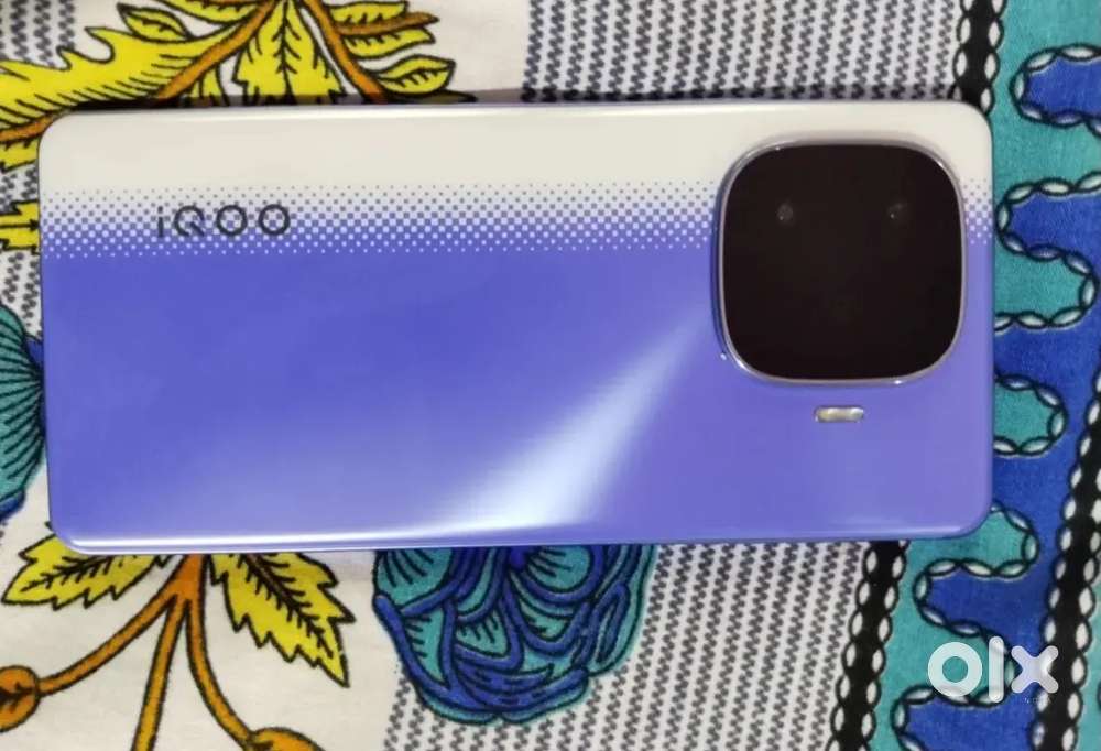 iqoo Neo 10R (8/256)