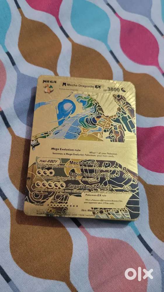 30 golden Pokémon cards