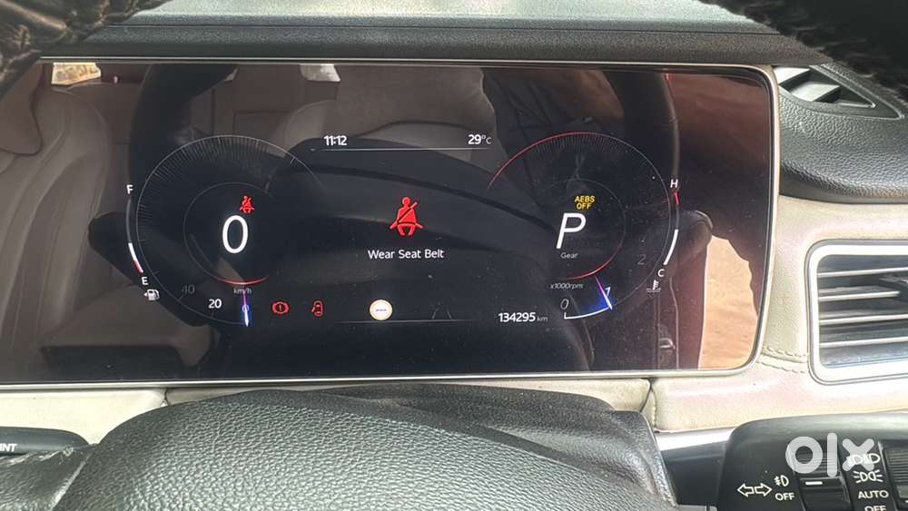 Mahindra XUV700 2022 Diesel Well Maintained