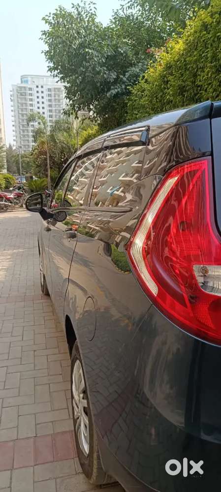 Mahindra Marazzo December 2018 Diesel 90000 Km Driven