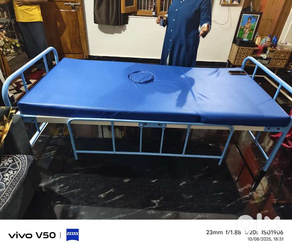 Hospital bed
