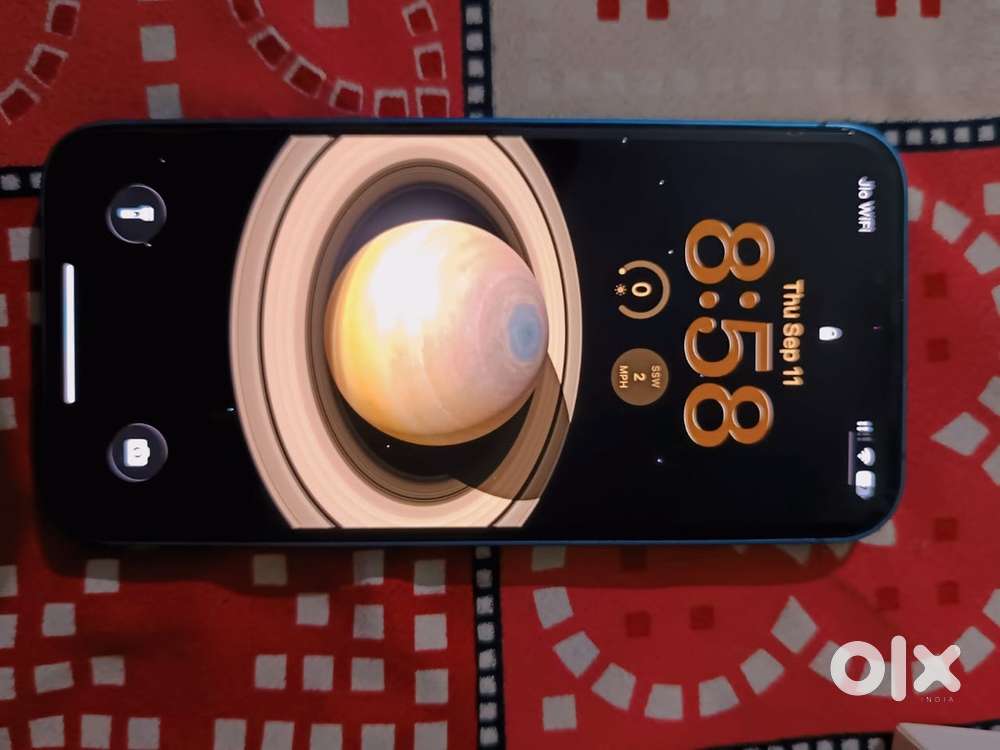 i want to sale my Iphone 13