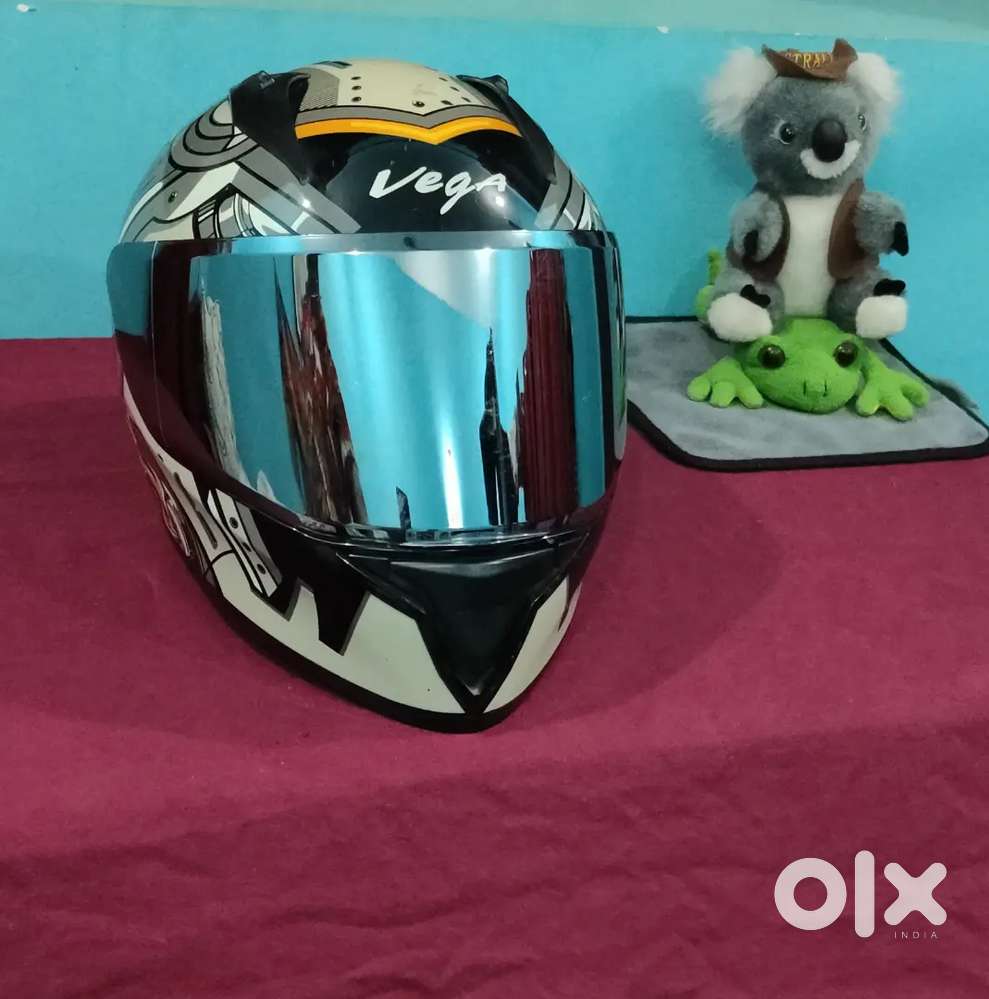 Vega Helmet  Glossy Finish  Silver Chromatic Visor
