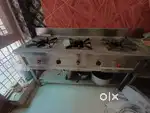 Stainless steel 3 burner Gas Range. Bhatti