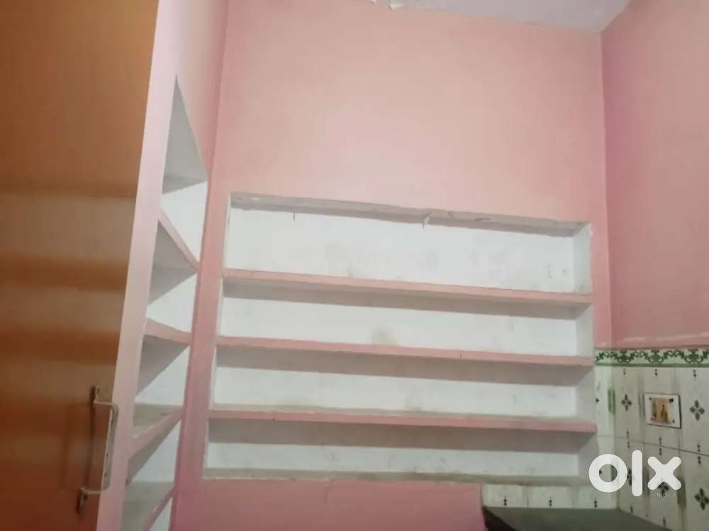 Very good एरिया नियर मार्केट