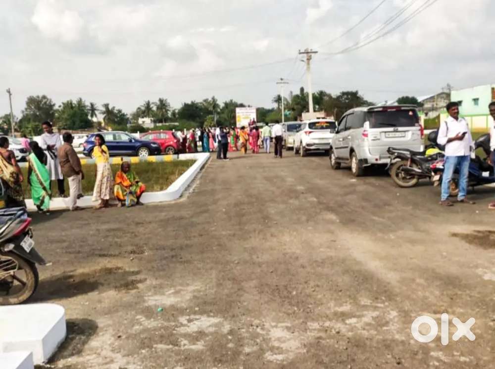 Redhills Near Siruniyam (CMDA plots for sale.