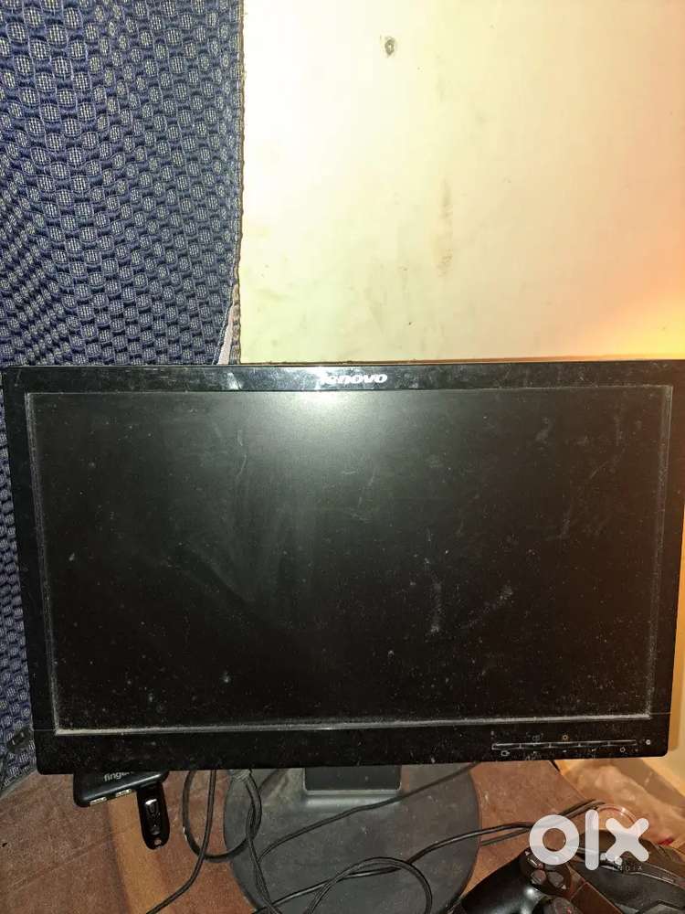19inch monitor vga for sale