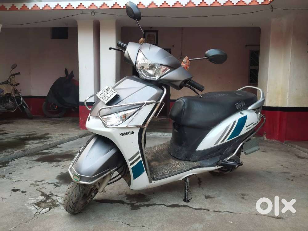Yamaha Alpha drum break well maintained single handed driven