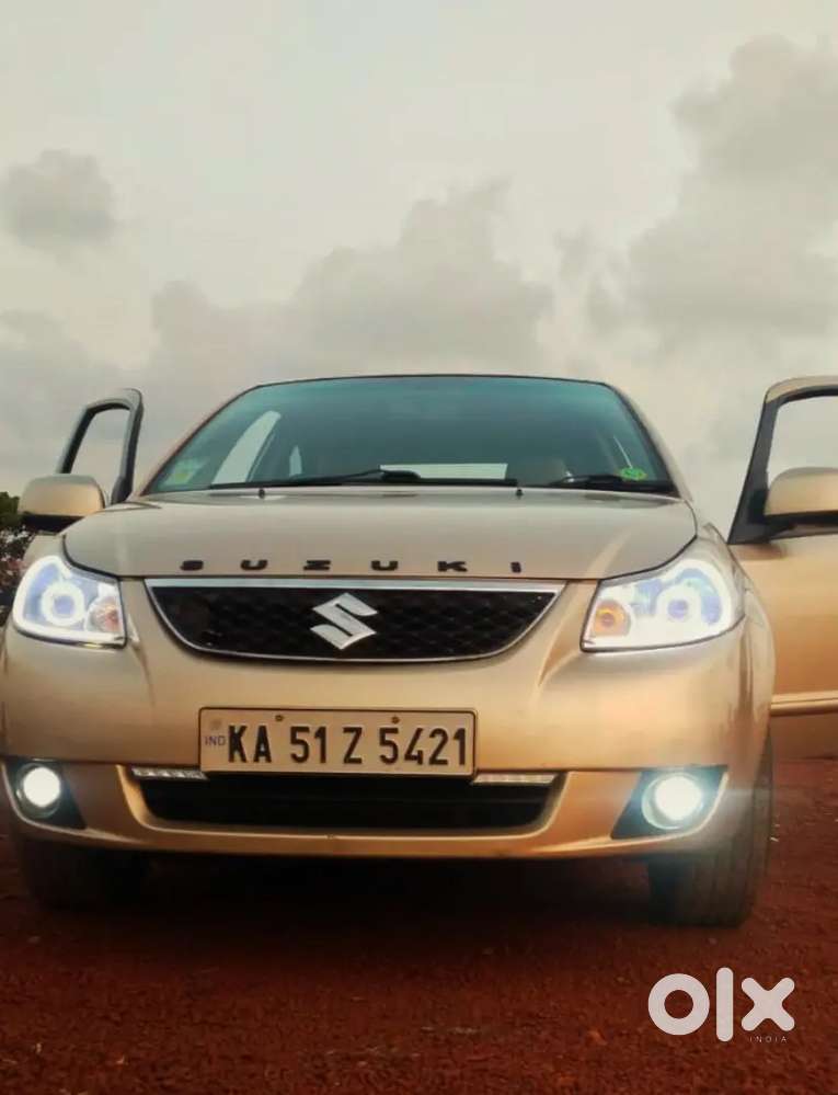 MARUTI SUZUKI SX4 top end  ( petrol + CNG )