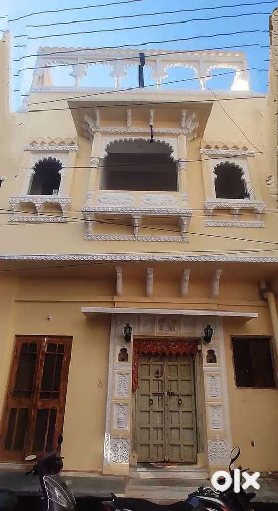 Room + 2 times Food and Tea