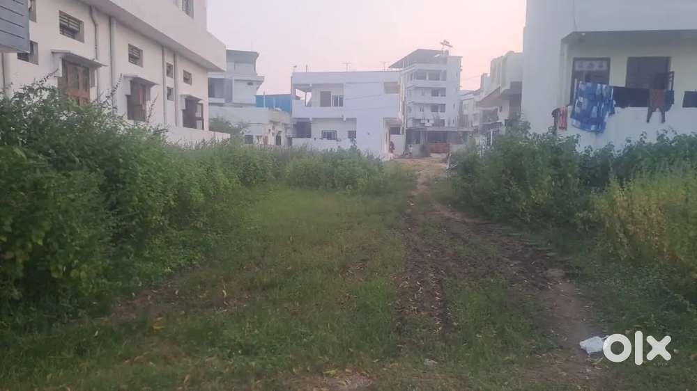 Plot for Sale in Vishaka Colony behind Bajrang Tiles