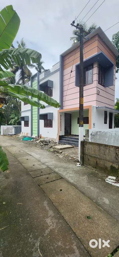 Brand new Posh 3 bhk, Edapally, Varapuzha, bus stop near, 36/nego