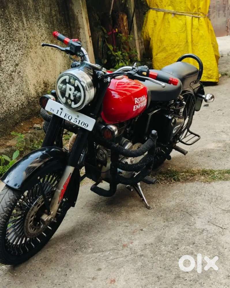 Good condition red addition black