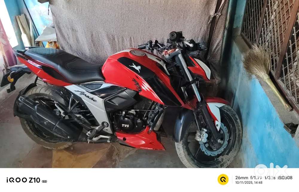 Apache RTR 4v