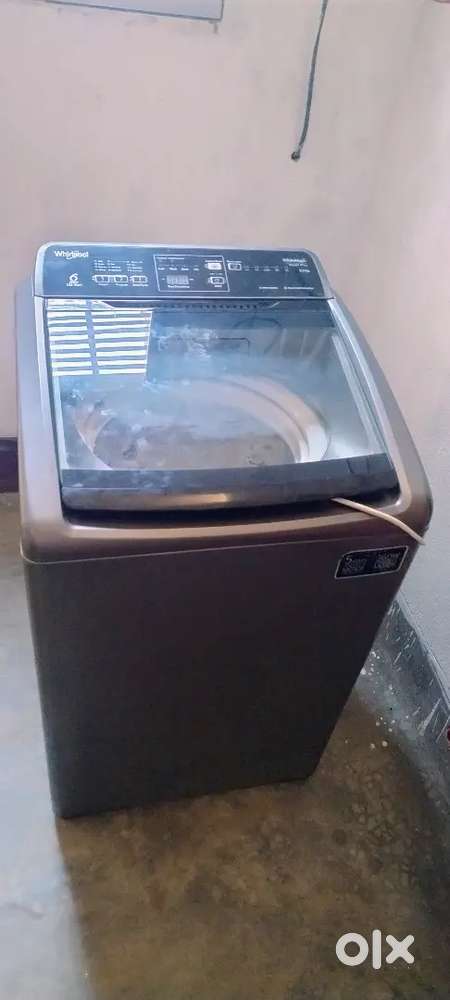 Shadi me Mila tha.tb se rkha huwa h.ammi ko chlane nhi aata.isliye sel